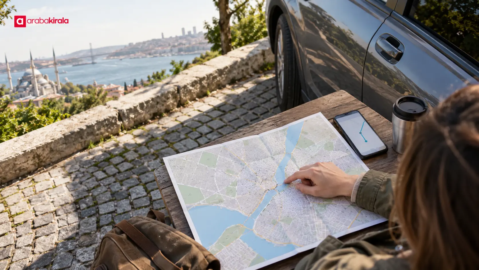 İstanbul yolculuğunda günlük güzergâhı harita ve telefonla planlama